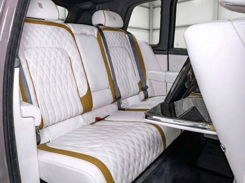 Купить Rolls-Royce Cullinan Black Badge Mansory бензин 2026 id-1008157 в Киеве, Фото №7