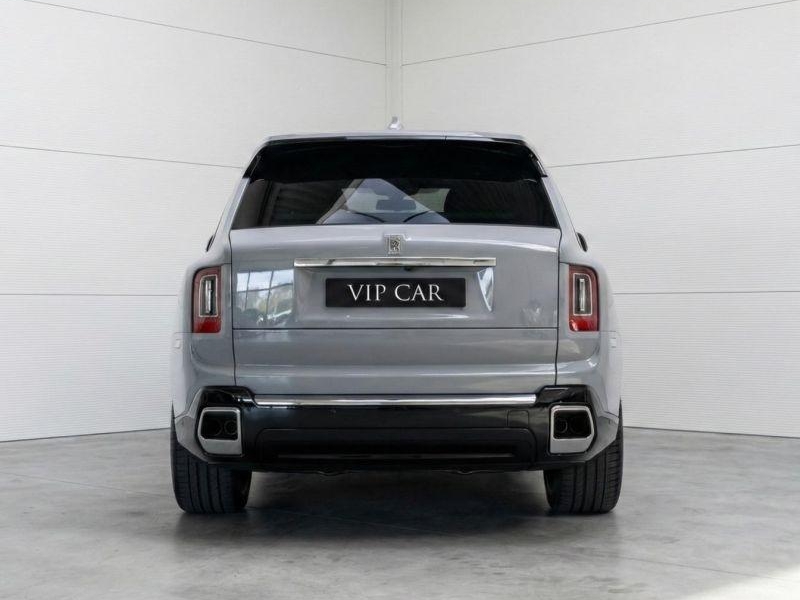Rolls-Royce Cullinan Black Badge Series II бензин 2026 id-1008156 Купить Rolls-Royce Cullinan Black Badge Series II бензин 2026 id-1008156 в Киеве, Фото №4
