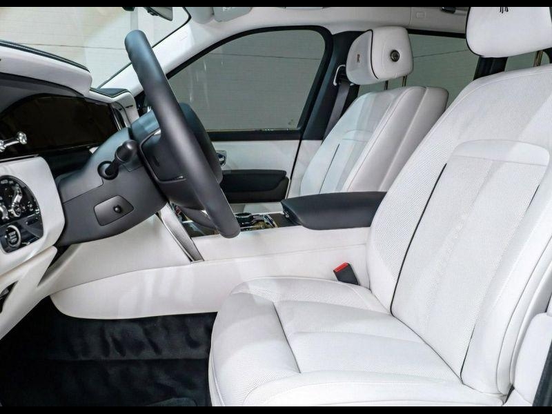 Купить Rolls-Royce Cullinan Series II by Novitec Overdose бензин 2026 id-1008155 в Киеве, Фото №10