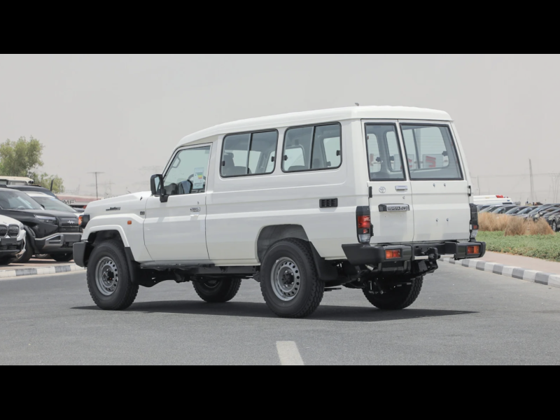 Toyota Land Cruiser 78 дизель 2025 id-1008143 Купить Toyota Land Cruiser 78 дизель 2025 id-1008143 в Киеве, Фото №2