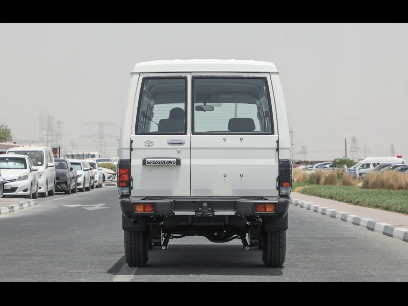 Toyota Land Cruiser 78 дизель 2025 id-1008143 Купить Toyota Land Cruiser 78 дизель 2025 id-1008143 в Киеве, Фото №13