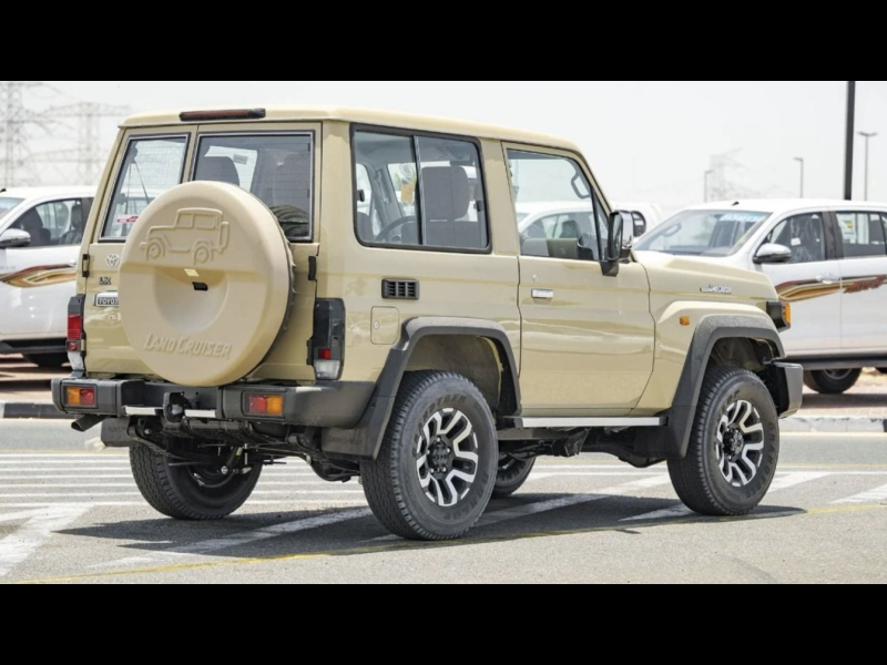 Toyota Land Cruiser 70 дизель 2025 id-1008142 Купить Toyota Land Cruiser 70 дизель 2025 id-1008142 в Киеве, Фото №5