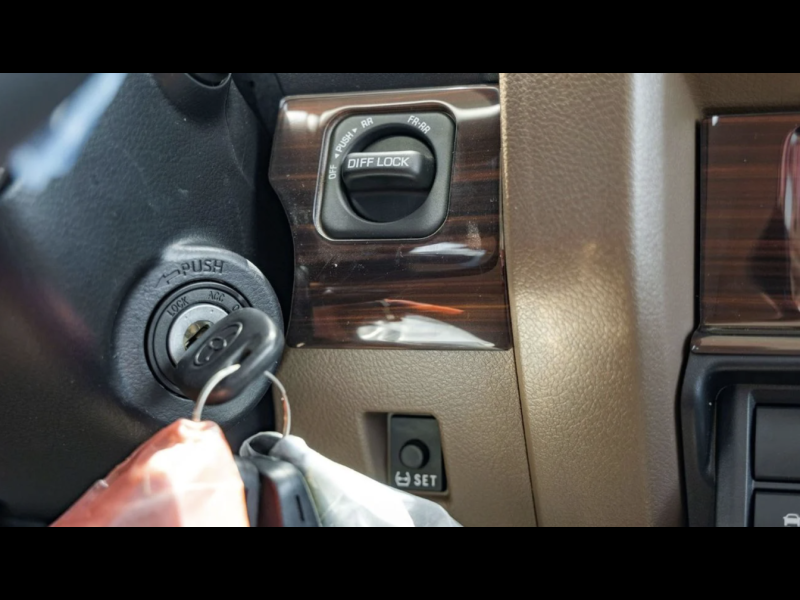 Toyota Land Cruiser 70 дизель 2025 id-1008142 Купить Toyota Land Cruiser 70 дизель 2025 id-1008142 в Киеве, Фото №13