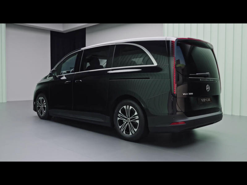 Купить Mercedes-Benz VLE 300 электро 2026 id-1008175 в Киеве, Фото №2