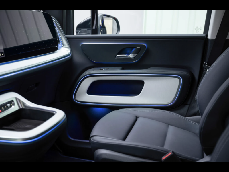 Купить Mercedes-Benz VLE 300 электро 2026 id-1008175 в Киеве, Фото №13