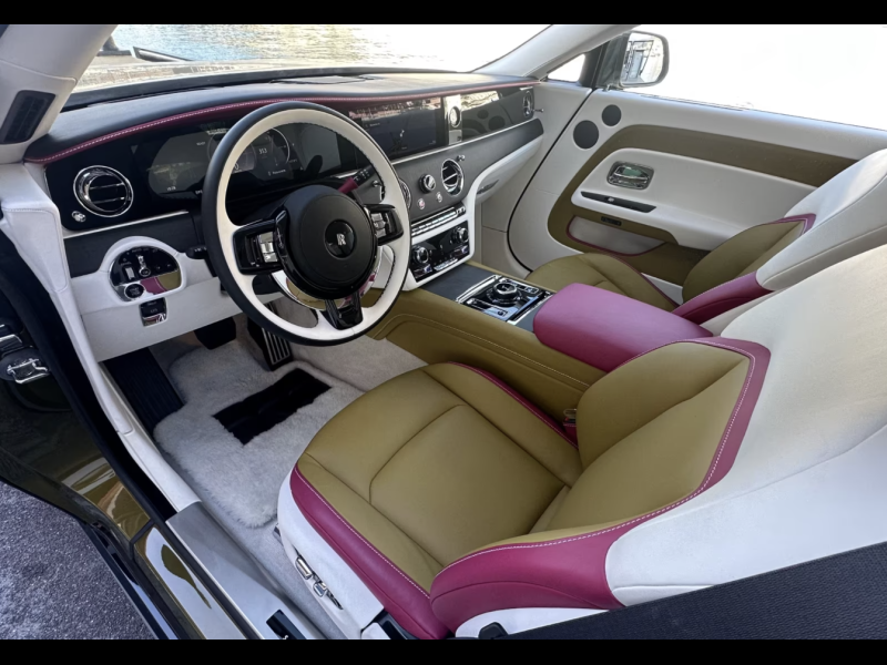 Rolls-Royce Spectre электро 2024 id-1008181 Купить Rolls-Royce Spectre электро 2024 id-1008181 в Киеве, Фото №7