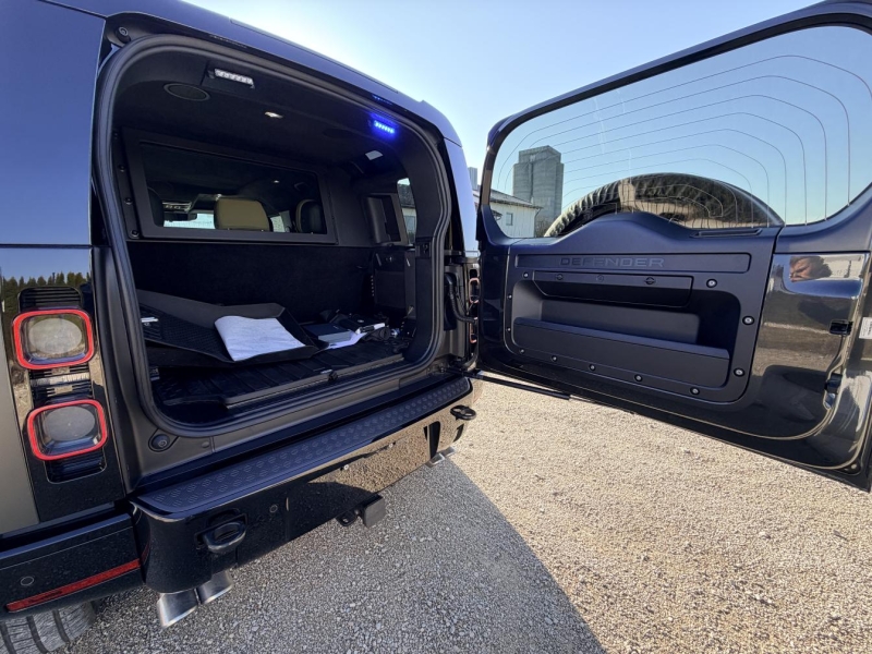 Купить Land-Rover Defender Guard Inkas B6+ дизель 2025 id-1008201 в Киеве, Фото №27