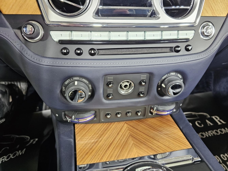 Купить Rolls-Royce Dawn бензин 2016 id-1008217 в Киеве, Фото №32