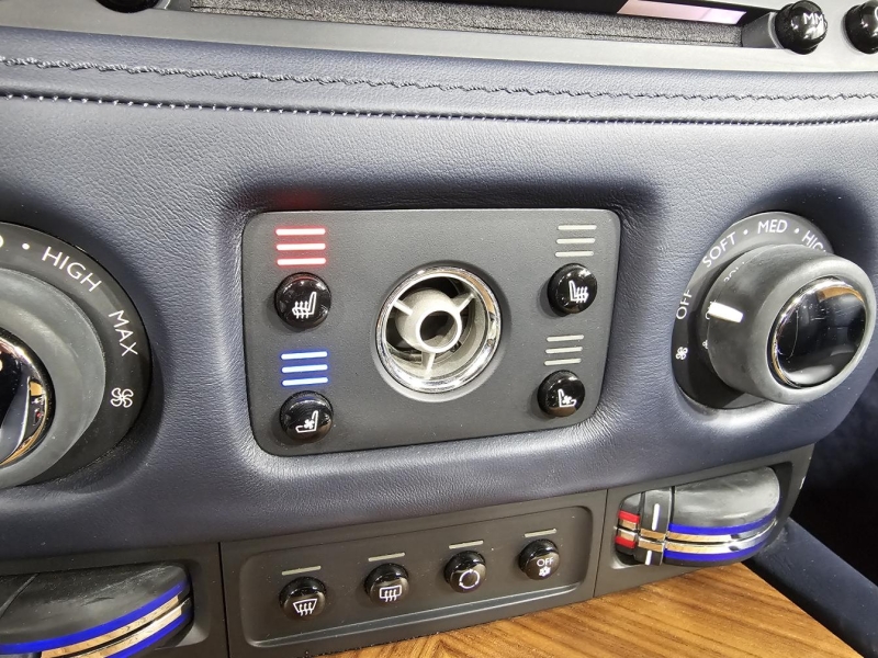 Купить Rolls-Royce Dawn бензин 2016 id-1008217 в Киеве, Фото №38