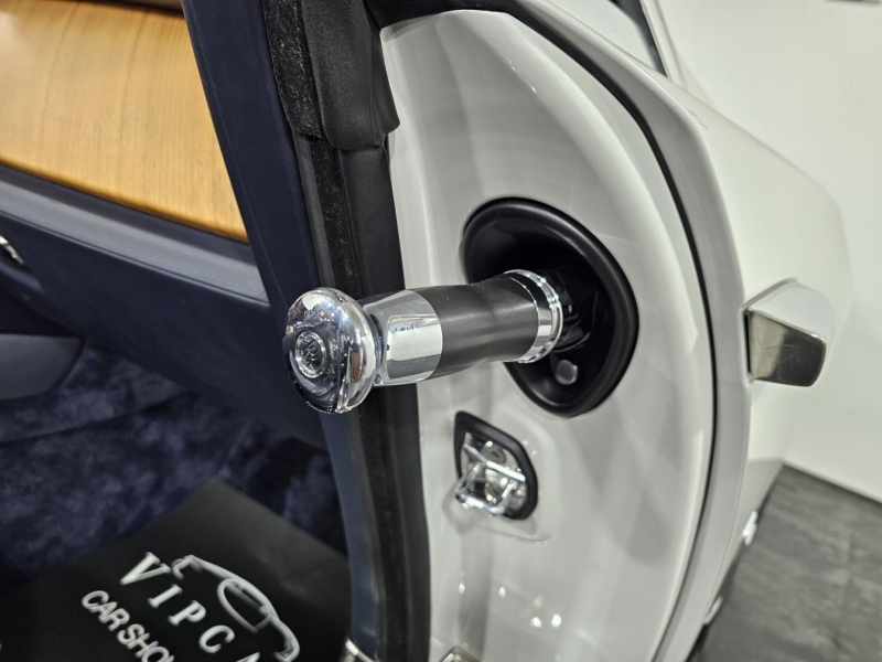 Купить Rolls-Royce Dawn бензин 2016 id-1008217 в Киеве, Фото №21