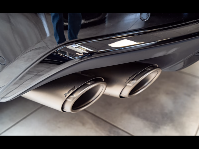 Купить Lamborghini Urus SE гибрид 2026 id-1008233 в Киеве, Фото №6