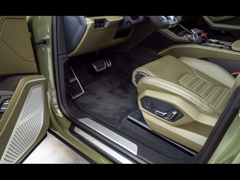 Купить Lamborghini Urus SE гибрид 2026 id-1008233 в Киеве, Фото №7