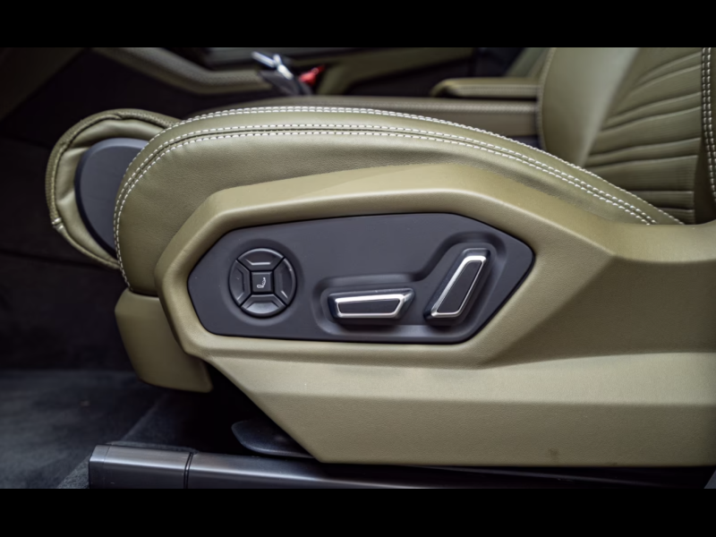 Купить Lamborghini Urus SE гибрид 2026 id-1008233 в Киеве, Фото №9