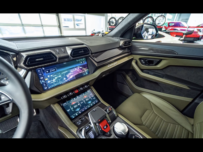 Купить Lamborghini Urus SE гибрид 2026 id-1008233 в Киеве, Фото №12