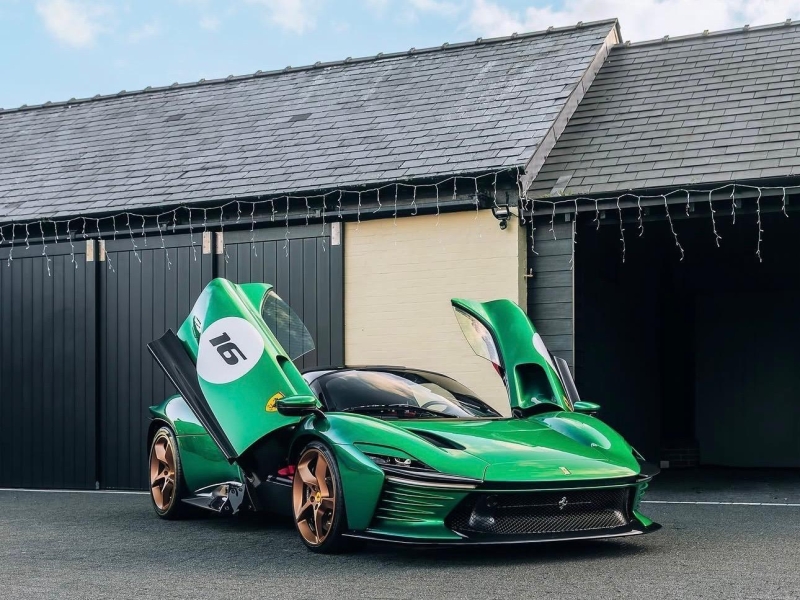 Ferrari Daytona SP3 бензин 2026 id-1008232