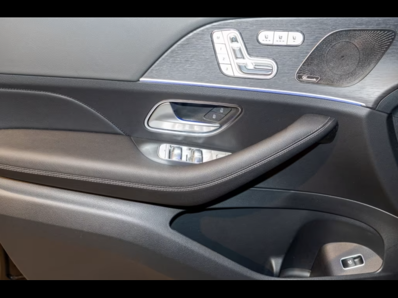 Купить Mercedes-Benz GLS 580 бензин 2025 id-1008214 в Киеве, Фото №6