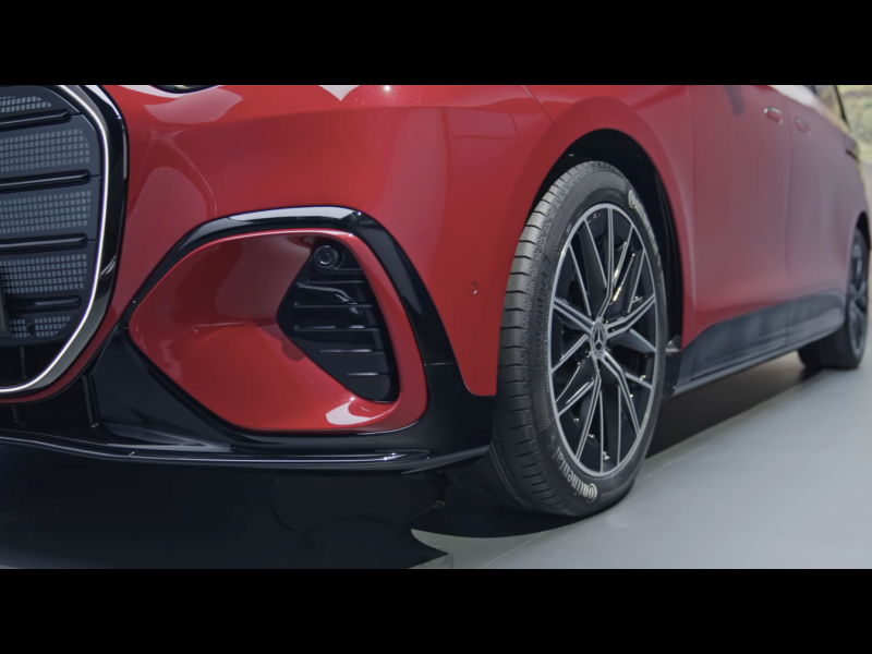 Купить Mercedes-Benz VLE 400 4matic электро 2026 id-1008240 в Киеве, Фото №4