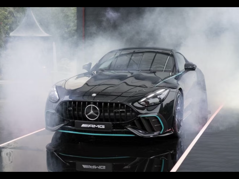 Mercedes-Benz GT AMG 63 PRO бензин 2026 id-1008195