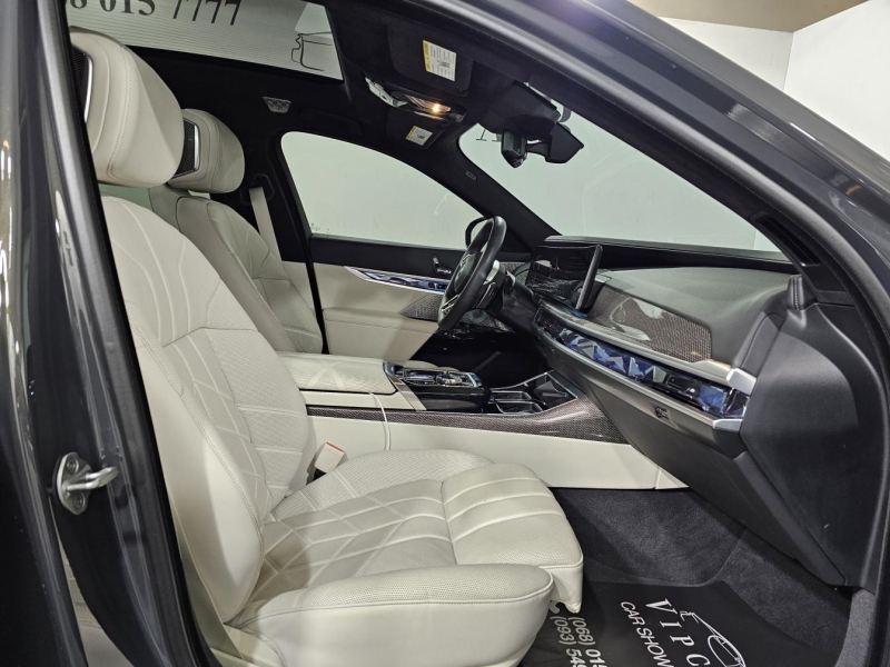 Купить BMW 7-Series 760i xDrive бензин 2024 id-1008273 в Киеве, Фото №17