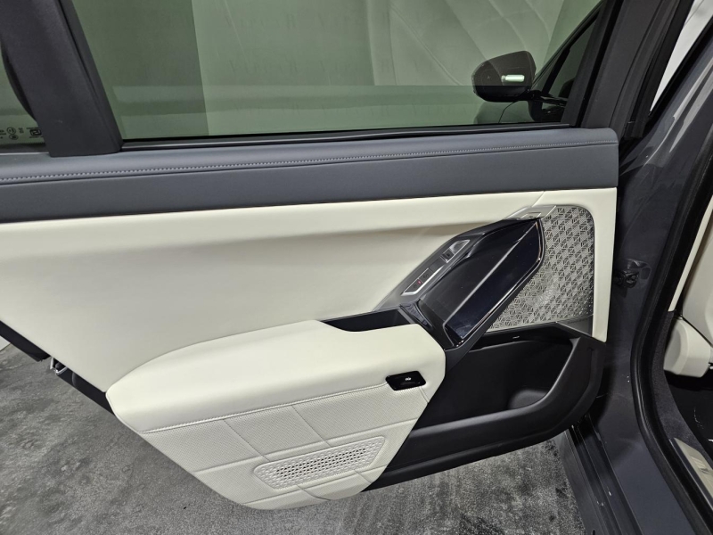 Купить BMW 7-Series 760i xDrive бензин 2024 id-1008273 в Киеве, Фото №11