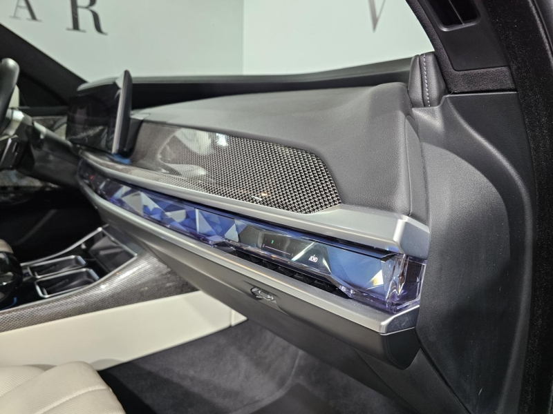 Купить BMW 7-Series 760i xDrive бензин 2024 id-1008273 в Киеве, Фото №20