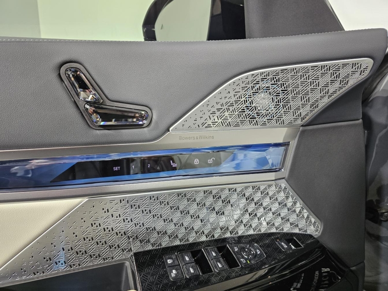 Купить BMW 7-Series 760i xDrive бензин 2024 id-1008273 в Киеве, Фото №23