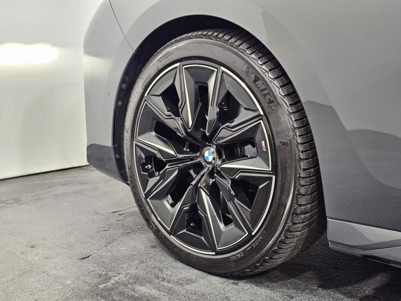 Купить BMW 7-Series 760i xDrive бензин 2024 id-1008273 в Киеве, Фото №42