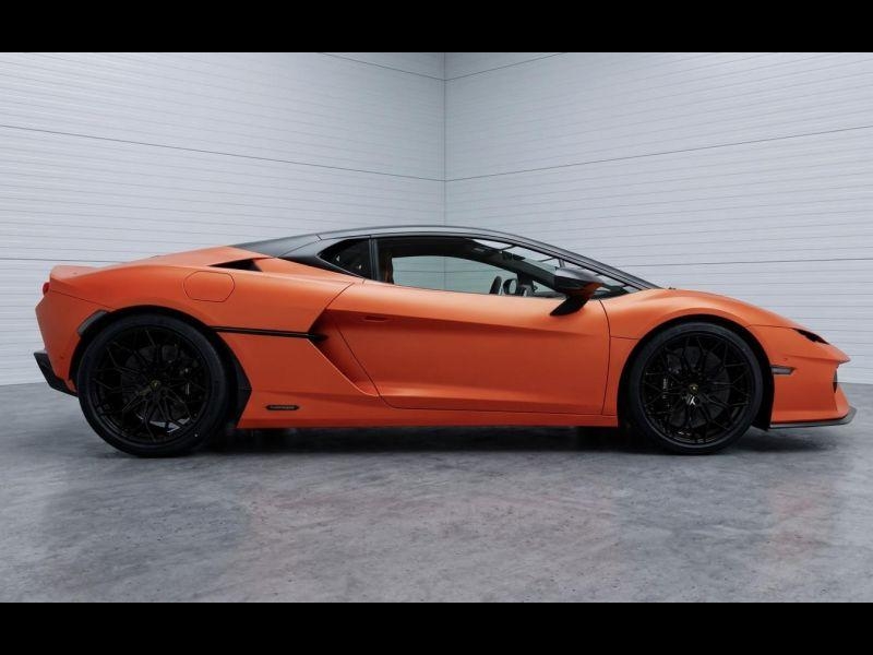Купить Lamborghini Temerario гибрид 2026 id-1008339 в Киеве, Фото №2