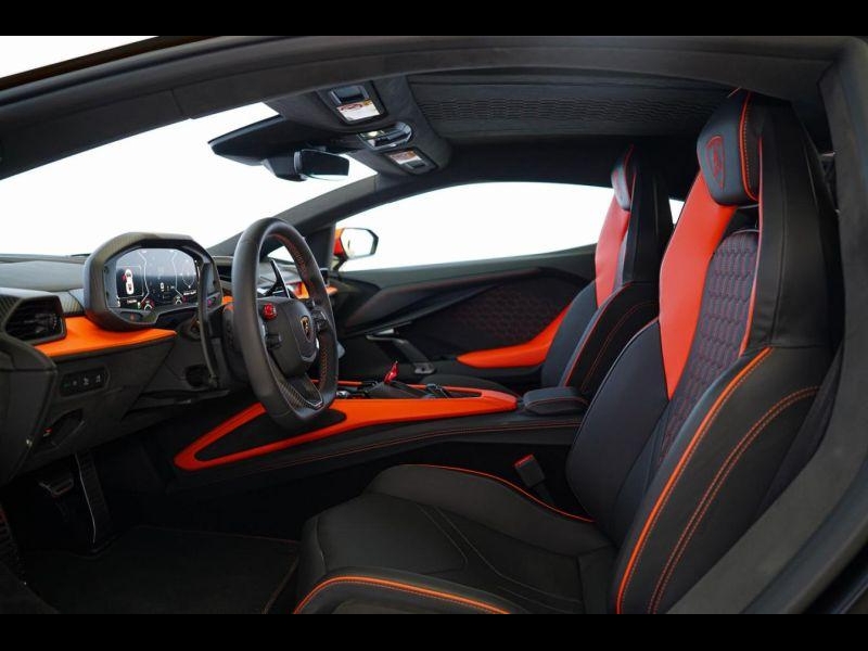 Купить Lamborghini Revuelto гибрид 2026 id-1008335 в Киеве, Фото №5