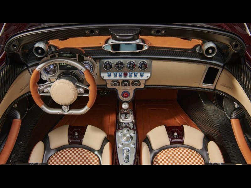 Купить Pagani Utopia бензин 2025 id-1008331 в Киеве, Фото №5