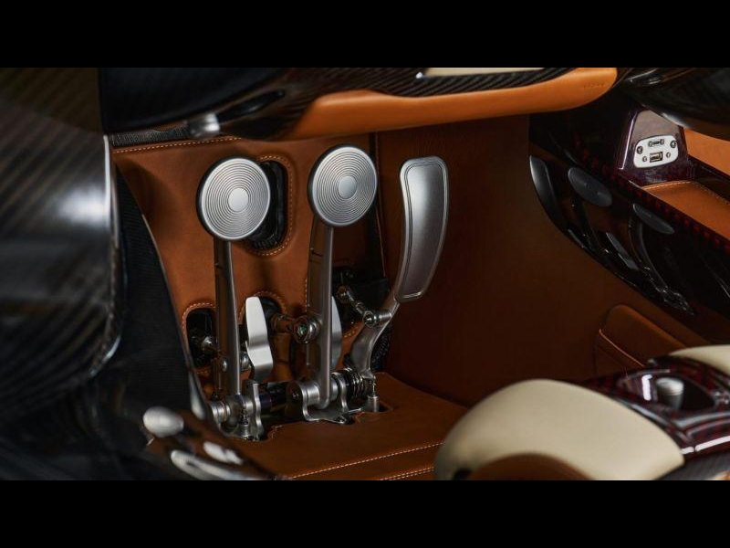 Купить Pagani Utopia бензин 2025 id-1008331 в Киеве, Фото №10