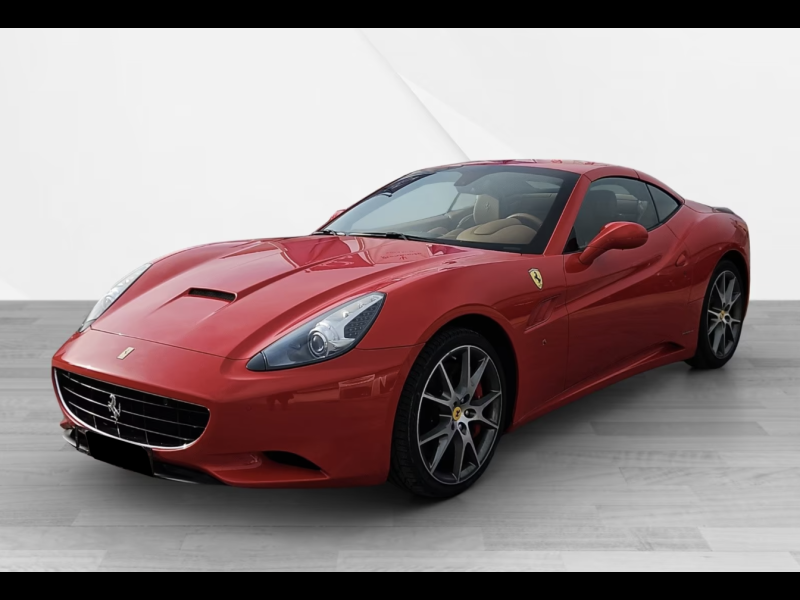 Ferrari California бензин 2010 id-1008368