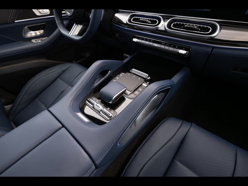 Купить Mercedes-Benz GLE 450d 4MATIC бензин 2026 id-1008385 в Киеве, Фото №8