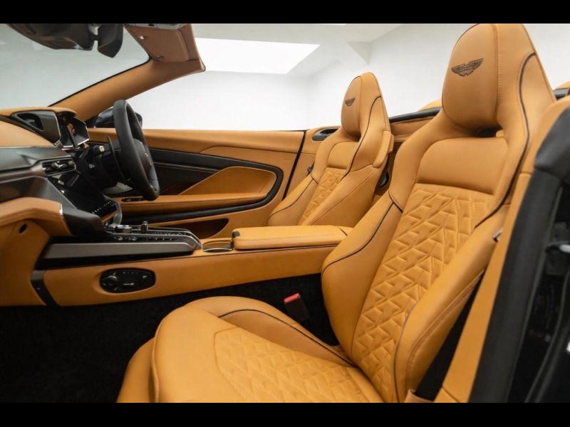 Купить Aston-Martin Vanquish Volante бензин 2026 id-1008404 в Киеве, Фото №8