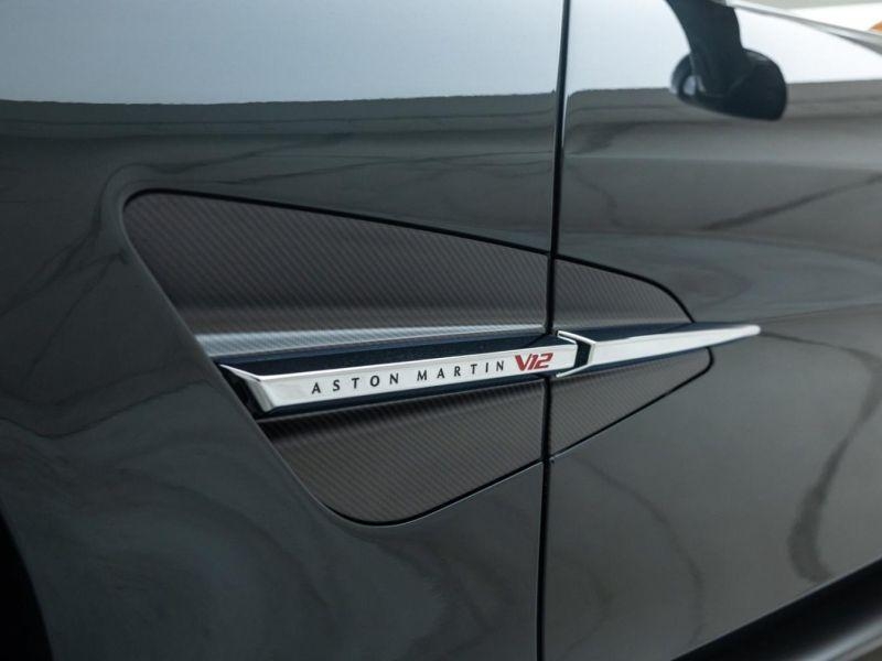 Купить Aston-Martin Vanquish Volante бензин 2026 id-1008404 в Киеве, Фото №10