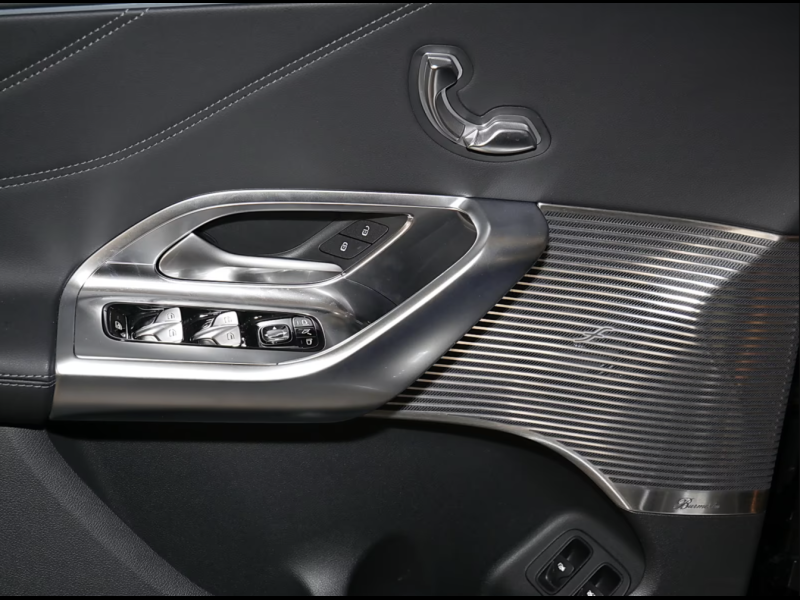 Купить Mercedes-Benz GLC 400 4MATIC EQ электро 2026 id-1008413 в Киеве, Фото №8