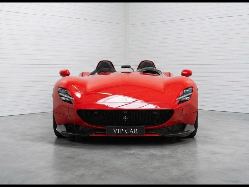 Купить Ferrari Monza SP2 бензин 2026 id-1008440 в Киеве, Фото №1