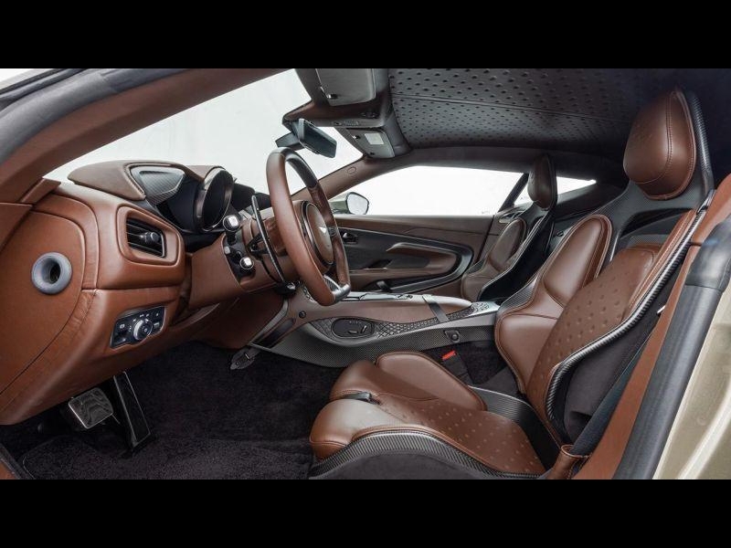 Купить Aston-Martin DBS GT Zagato бензин 2026 id-1008439 в Киеве, Фото №5