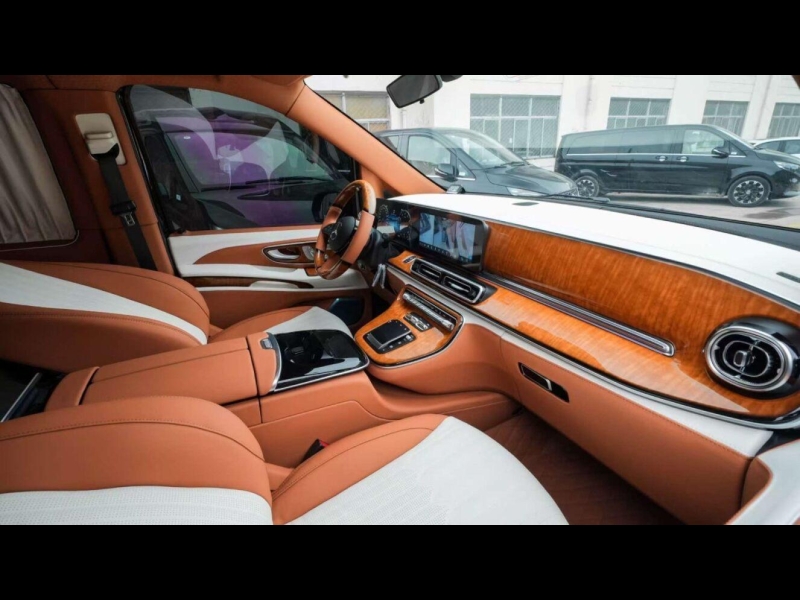 Купить Mercedes-Benz V бензин 2025 id-1008458 в Киеве, Фото №12