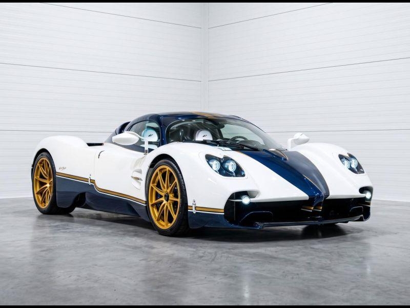 Pagani Utopia бензин 2025 id-1008456