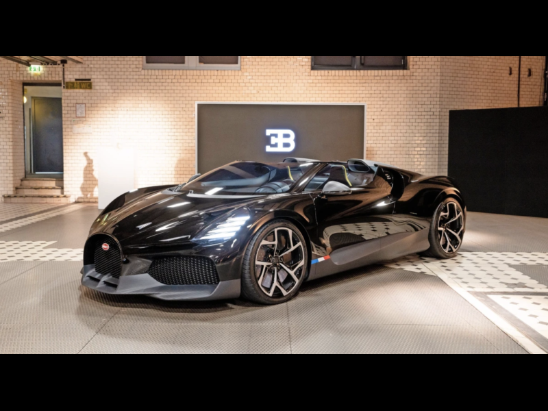 Bugatti Mistral бензин 2026 id-1008479