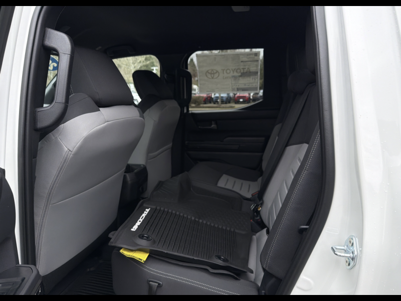 Купить Toyota Tacoma бензин 2026 id-1008496 в Киеве, Фото №9