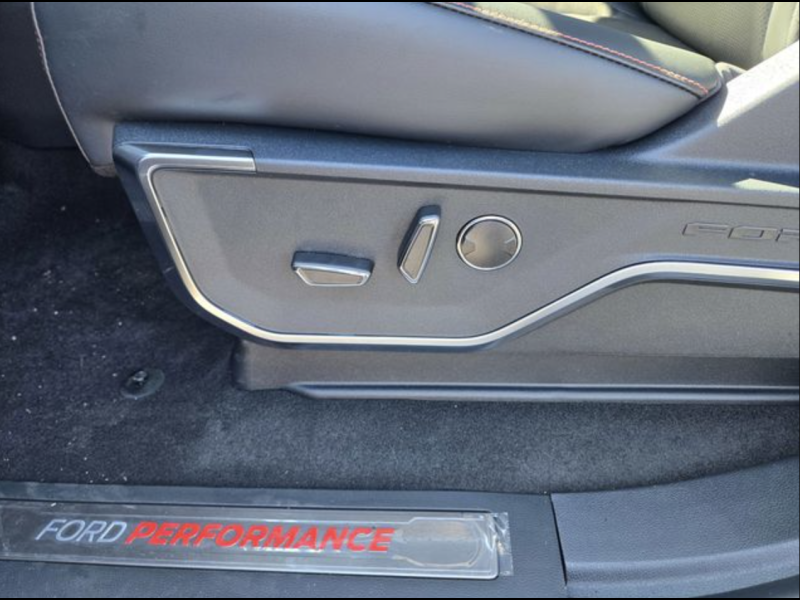 Купить Ford F-150 Raptor бензин 2026 id-1008499 в Киеве, Фото №7