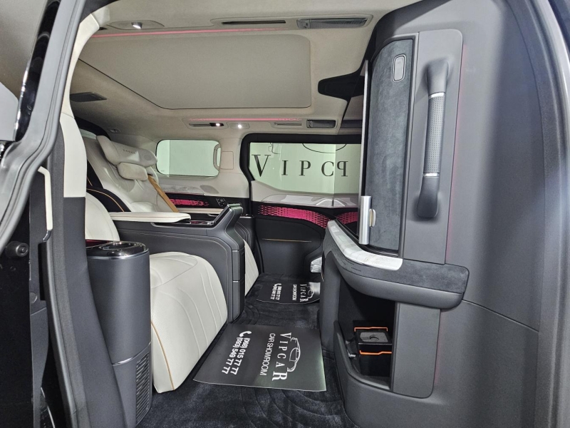 Купить Zeekr 009 Brilliance электро 2025 id-1008498 в Киеве, Фото №8