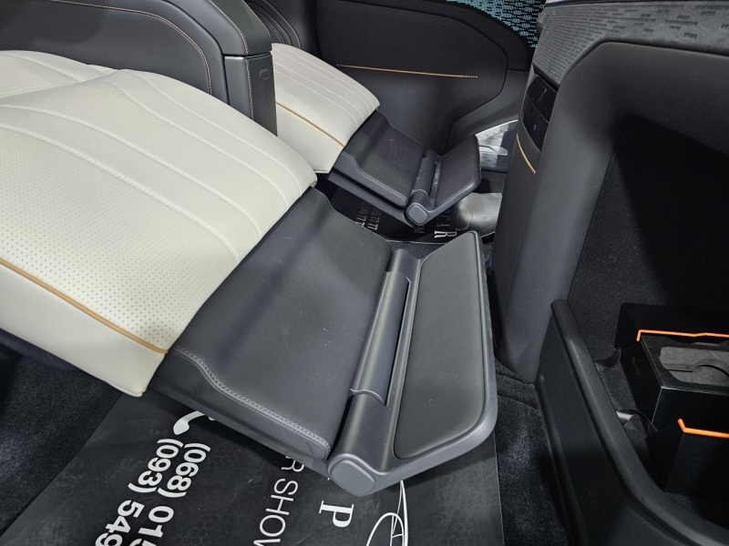 Купить Zeekr 009 Brilliance электро 2025 id-1008498 в Киеве, Фото №18