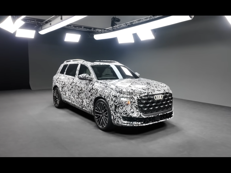 Купить Audi Q9 бензин 2027 id-1008556 в Киеве, Фото №2