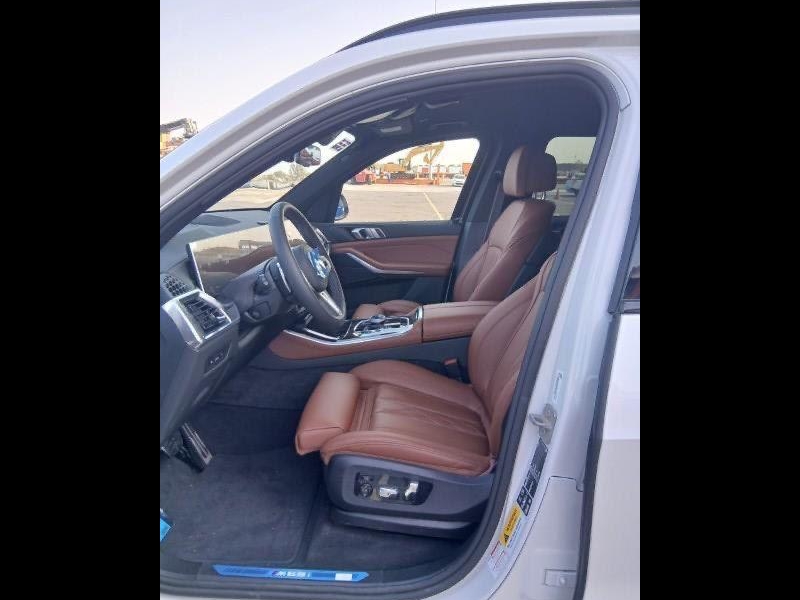 Купить BMW X5 M 60i Mild Hybrid 2026 id-1008606 в Киеве, Фото №1