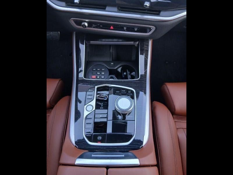 Купить BMW X5 M 60i Mild Hybrid 2026 id-1008606 в Киеве, Фото №2