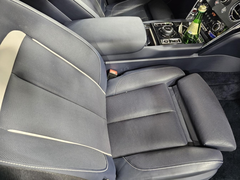 Rolls-Royce Cullinan бензин 2020 id-1008609 Купить Rolls-Royce Cullinan бензин 2020 id-1008609 в Киеве, Фото №7