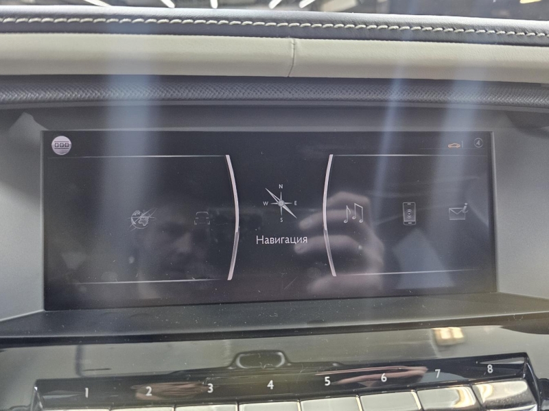 Rolls-Royce Cullinan бензин 2020 id-1008609 Купить Rolls-Royce Cullinan бензин 2020 id-1008609 в Киеве, Фото №26